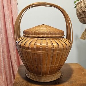 VTG Wicker Potpourri Market Basket Lid Handle Storage Boho Farmhouse Rattan
